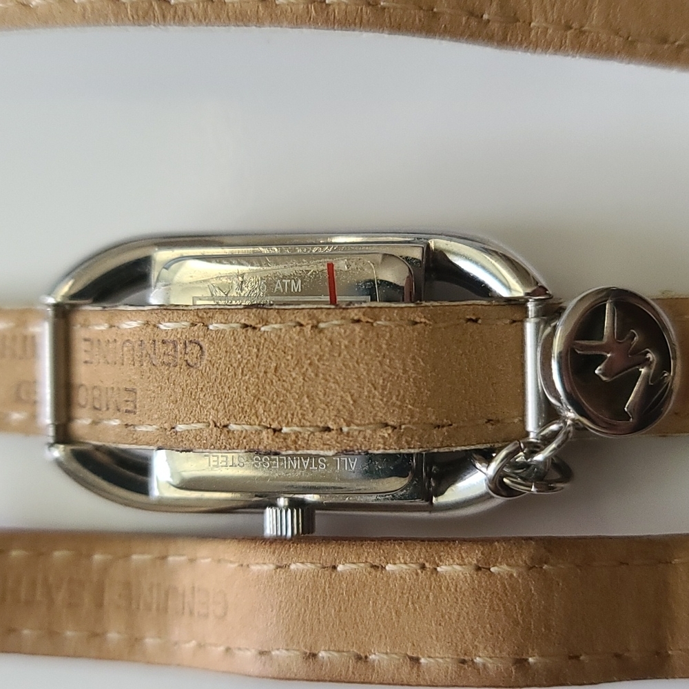 Michael Kors Watch with 3 Bands - Picture 5 of 5
